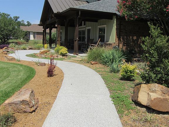 3rd image of 3 Highland Cir