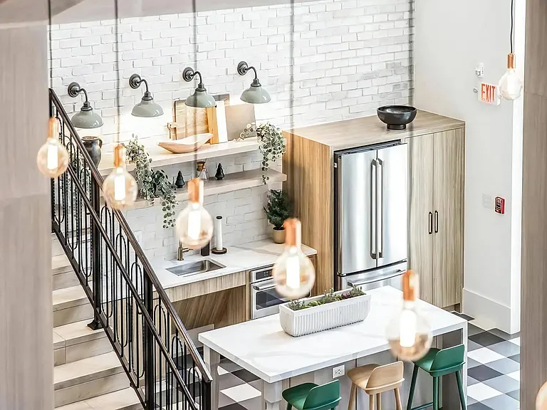 Large Clubhouse with Kitchen