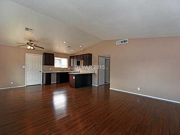 4th image of 6201 Rosalita Ave