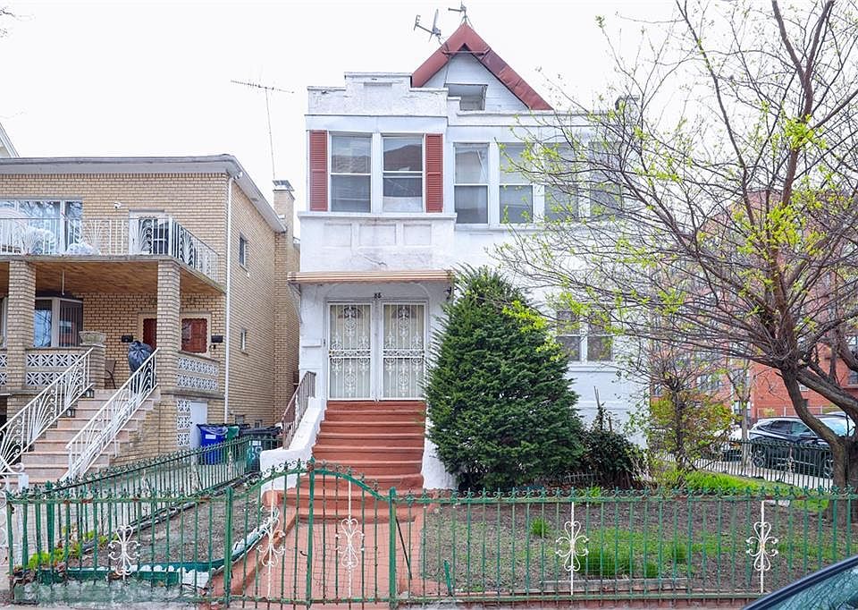 1st image of 88 Bay 32nd St