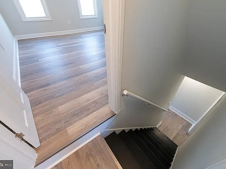 545 Barbadoes St — Photo 12