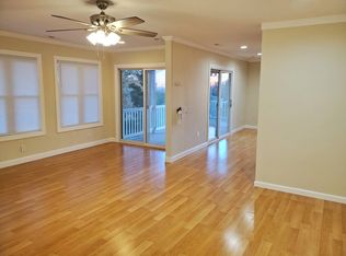 510 Hickory Point Rd #C, Hampstead, NC 28443