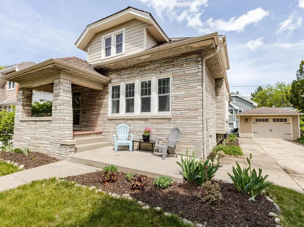 1832 N 54th STREET, Milwaukee, WI 53208