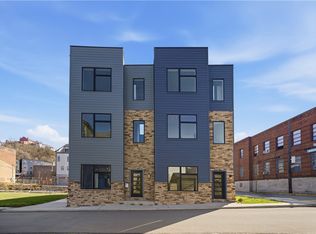 902 Ahlers Way, Pittsburgh, PA 15212