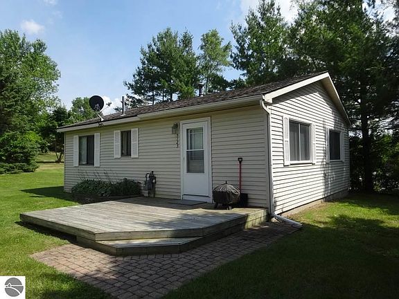 2nd image of 5123 Silver Shores Ln #4