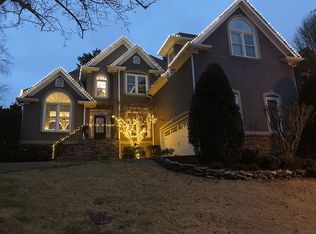 512 Crofton Park Ln, Franklin, TN 37069