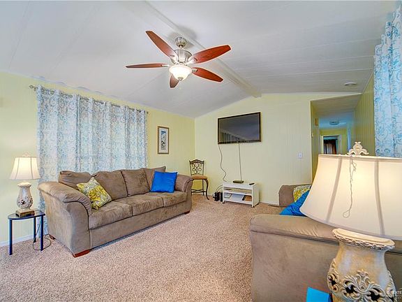 4th image of 254 Irapuato St