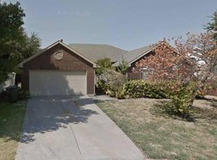 8352 Deep Green Dr, Dallas, TX 75249
