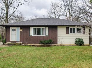 2976 Sharon Dr, Ann Arbor, MI 48108