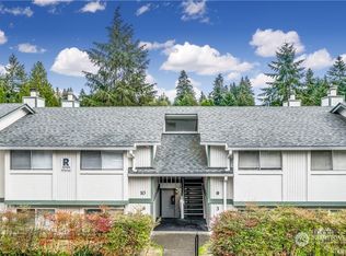 32304 4th Pl S APT R9, Federal Way, WA 98003