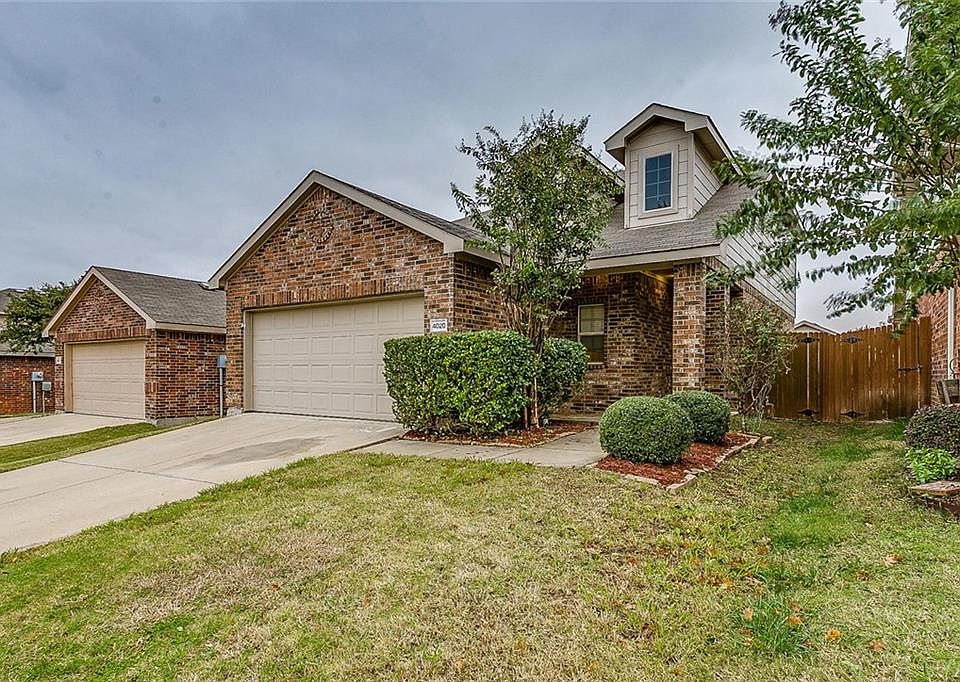 1st image of 4020 Houston Dr