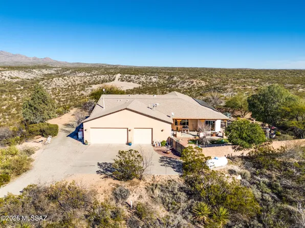 13430 S Taurus Pl, Vail, AZ 85641