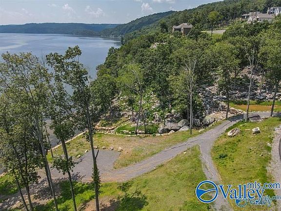 2nd image of 15 Reserve Dr