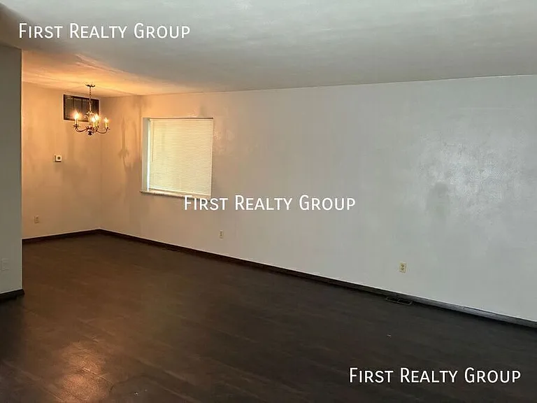 737 Wilmington Ave #18 — Photo 21