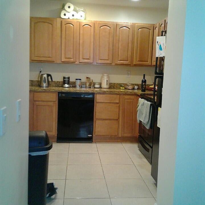 1st image of 40 SE 19th Ave APT 120