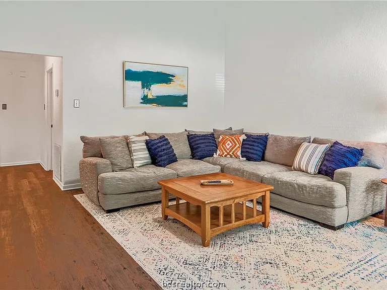 3207 Heatherwood Dr — Photo 19