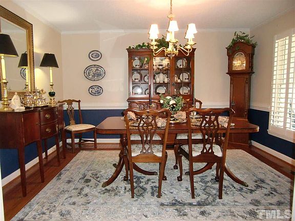 5th image of 207 Winterlochen Dr