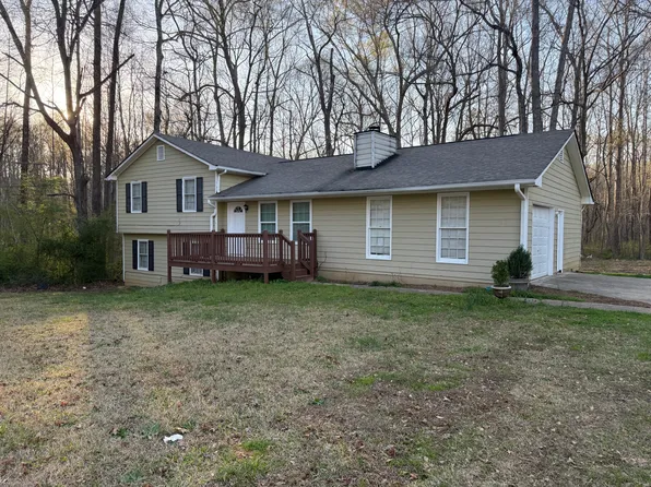 365 Nectarine Dr, Newnan, GA 30265