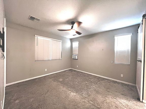 Main room no furniture
