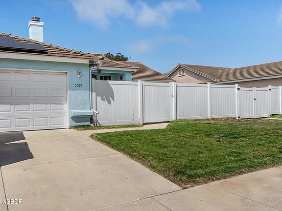 2nd image of 5095 Pacific Dunes Cir