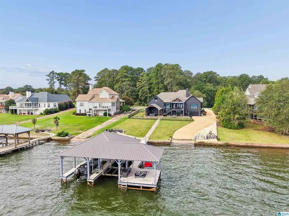 208 Grand Way, Talladega, AL 35160