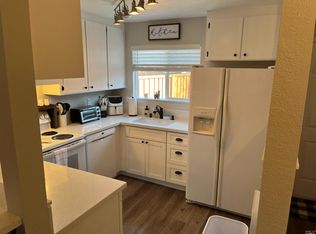 709 Racquet Club Cir, Rohnert Park, CA 94928