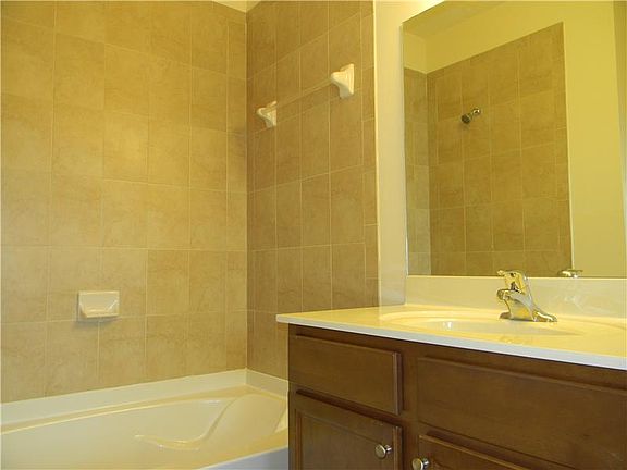 4th image of 8900 NW 97th Ave APT 203