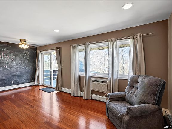 5th image of 52 Sierra Vista Lane