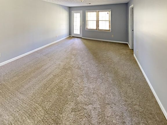 3rd image of 3804 Jolane Ct SE
