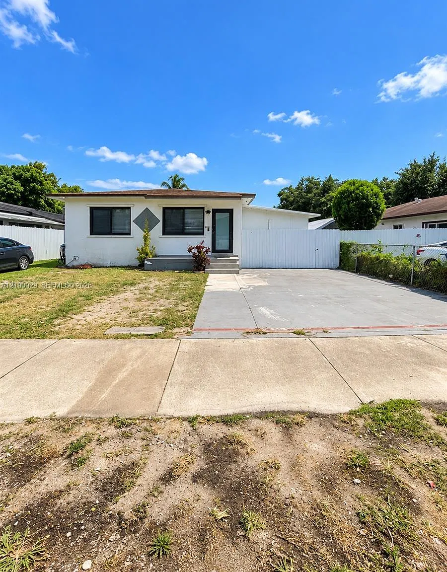Home Owners Paradise — Photo 2