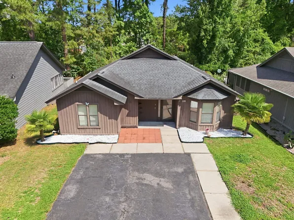 129 Hickory Dr., Conway, SC 29526