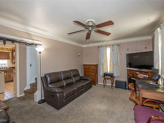 2nd image of 5666 Waterbury Ave