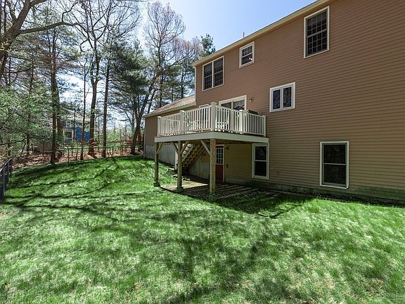 4th image of 8 Griffin Rd