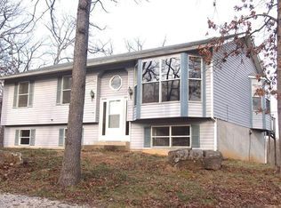 4 Fox Hill Dr, New Florence, MO 63363