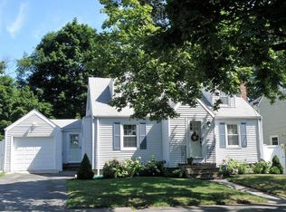 64 Worcester Ave, Swampscott, MA 01907