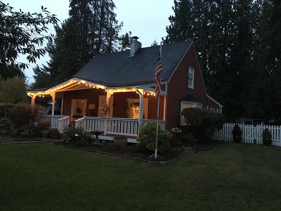 2nd image of 6817 Lake Grove St SW