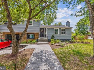 313 E Tantallon Dr, Fort Washington, MD 20744