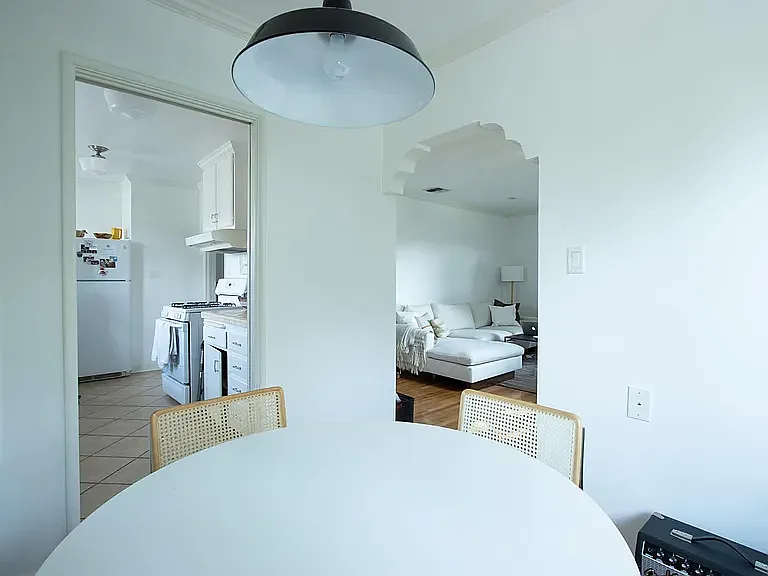 3259 La Clede Ave #3261-1/2 — Photo 12