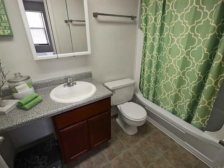 ApartmentBathroom
