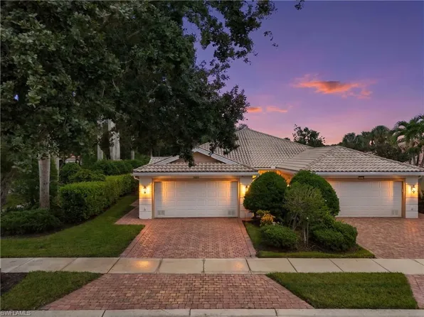 28023 Dorado DR, BONITA SPRINGS, FL 34135