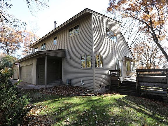 2nd image of 10161 103rd St N