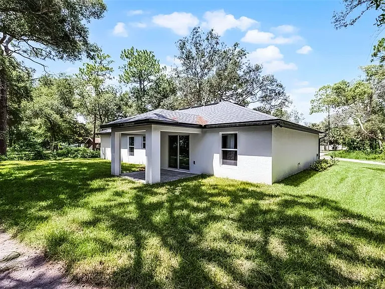 320 Kenora Dr — Photo 31