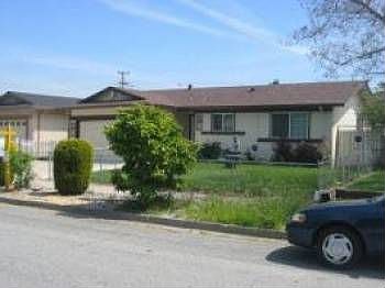 2nd image of 2610 Poplarwood Way