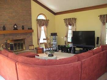 1st image of 6774 Saint Ives Blvd