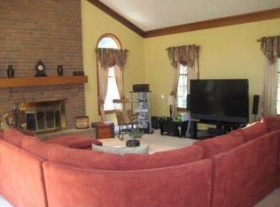6774 Saint Ives Blvd, Hudson, OH 44236