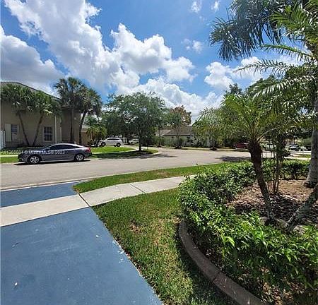 3rd image of 1320 NW 185th Ave #1320