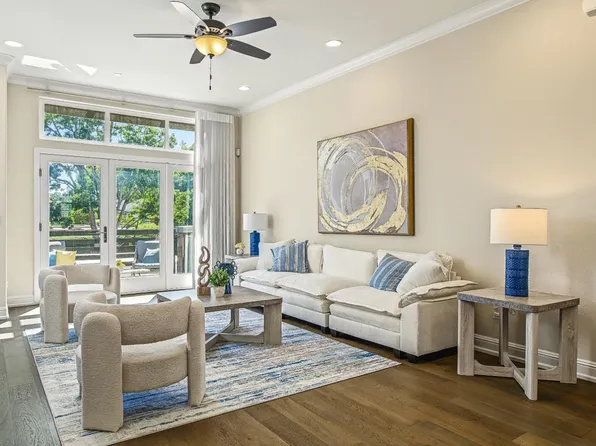 220 Sierra Vista Ave, Mountain View, CA 94043