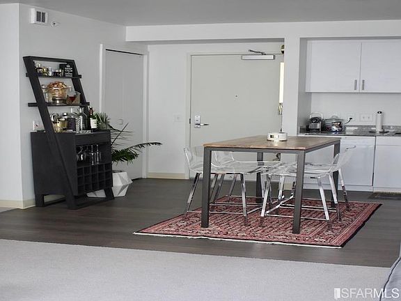 4th image of 1400 Mission St APT 706