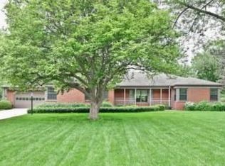 6725 Reeds Rd, Overland Park, KS 66204