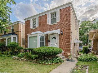 6132 N Avers Ave, Chicago, IL 60659